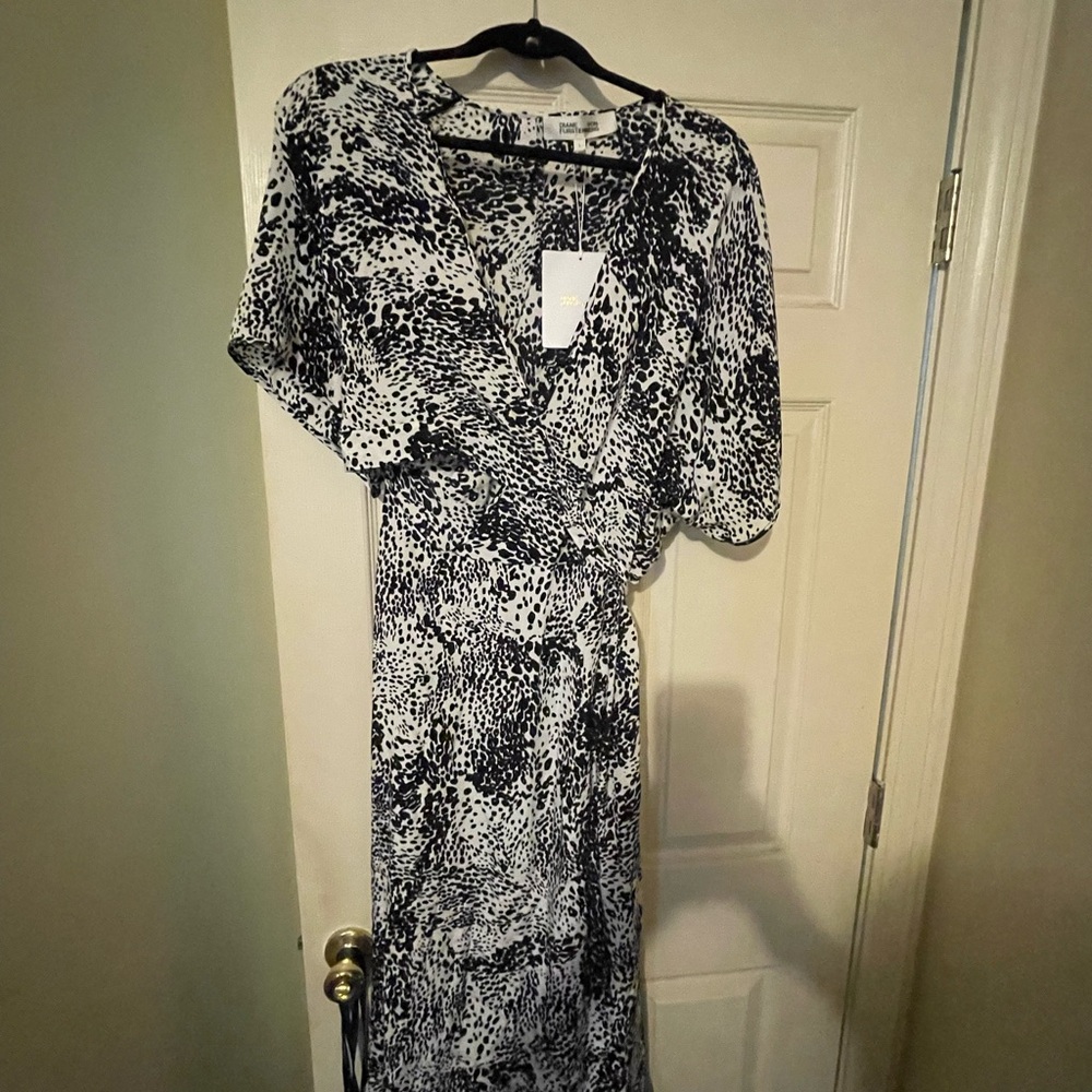 Diane Von Furstenberg Ivory and Black Swirling Cheetah Midi Dress
